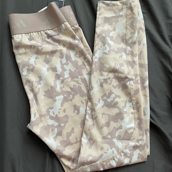 Adidas Techfit Camo Aeroready Leggings NWT - Picture 8 of 8
